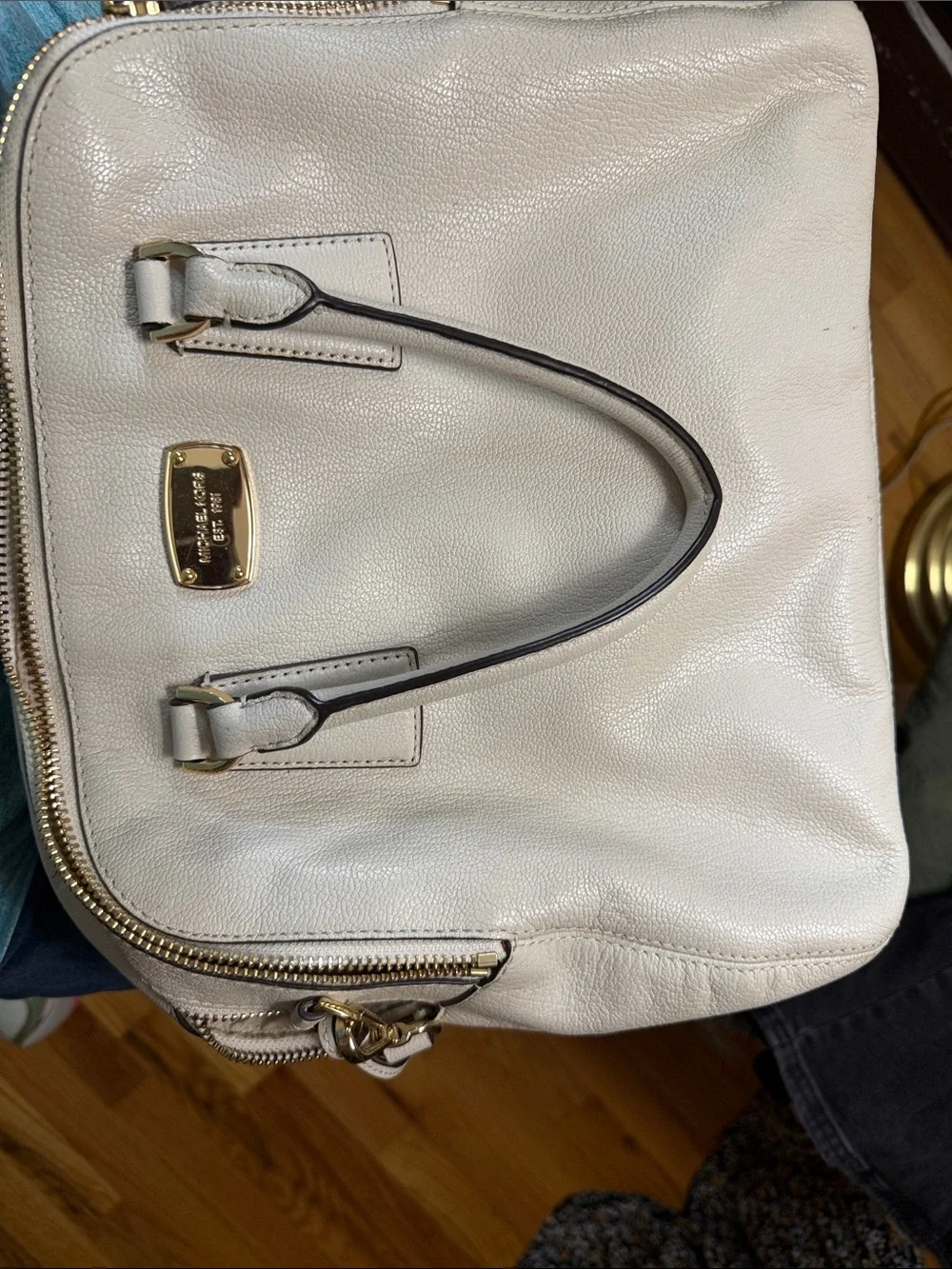 Michael Kors classic michael